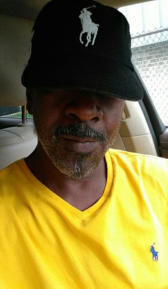 Meet your Posher, Geno - Picture 7 of 8